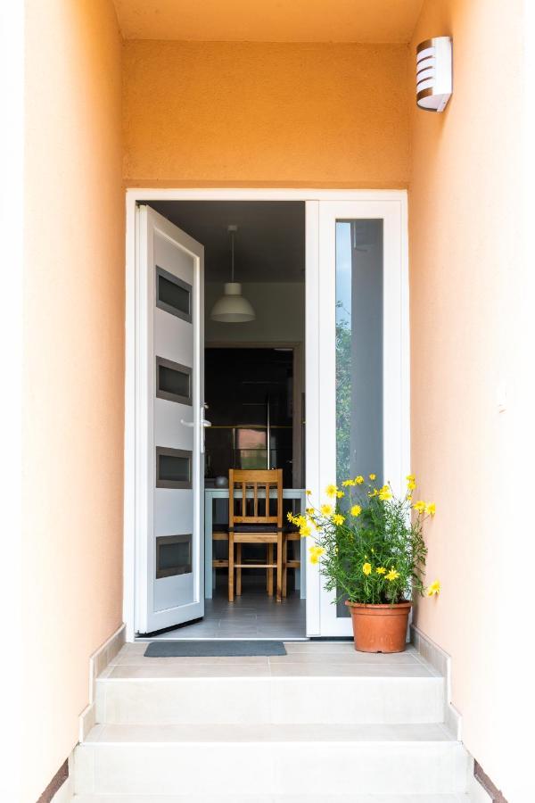 Nemeth Apartman Keszthely Exterior photo